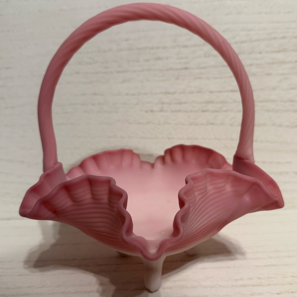 Fenton Rosalene Satin Rib Basket